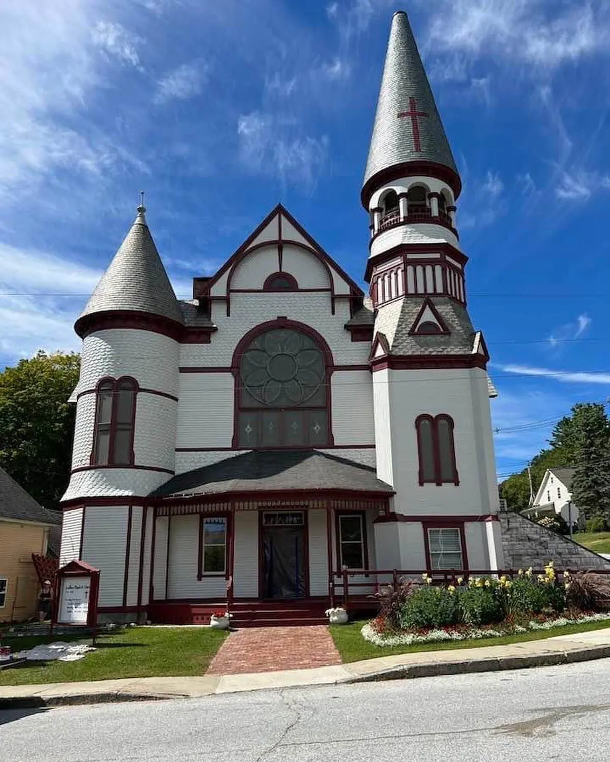 ludlow baptist church exterior painting