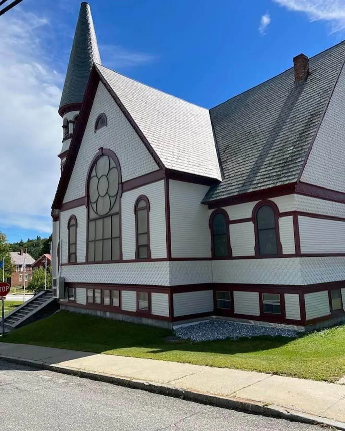 ludlow baptist church exterior painting